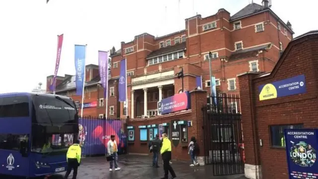 இந்திய அணியின் பயிற்சியைத் தடுத்த மழை