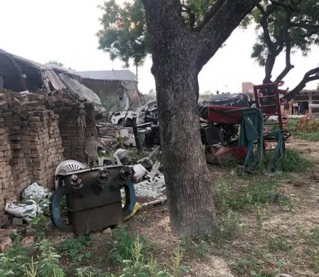 विकास दुबे, बिकरू गांव