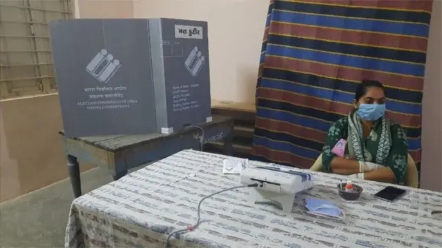 પ્રતીકાત્મક તસવીર