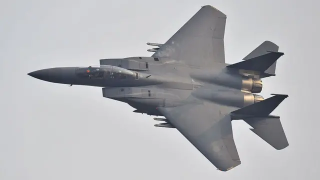 A South Korean F-15K fighter jet