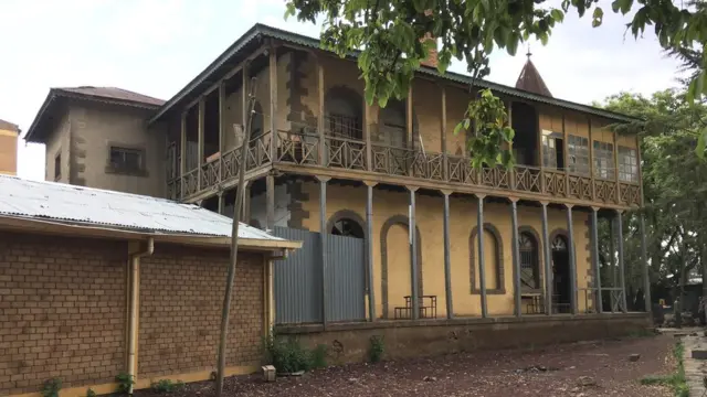 የአፈንጉስ አጥናፍ ሰገድ ቤት