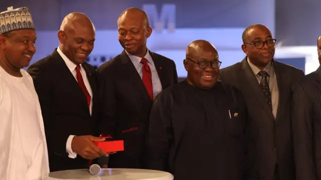 Big-big pipo wey come di event