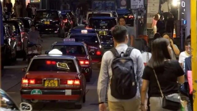 हाँगकाँग, घरं, नोकरी