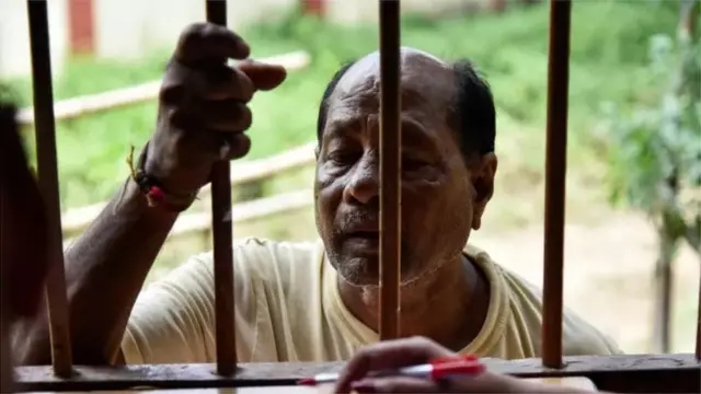 પ્રતીકાત્મક તસવીર