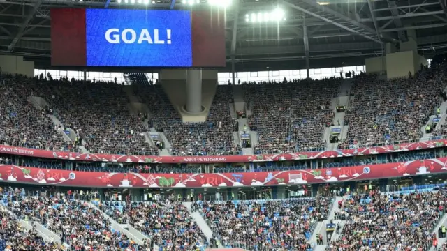 ફુટ બૉલ સ્ટેડિયમની તસવીર