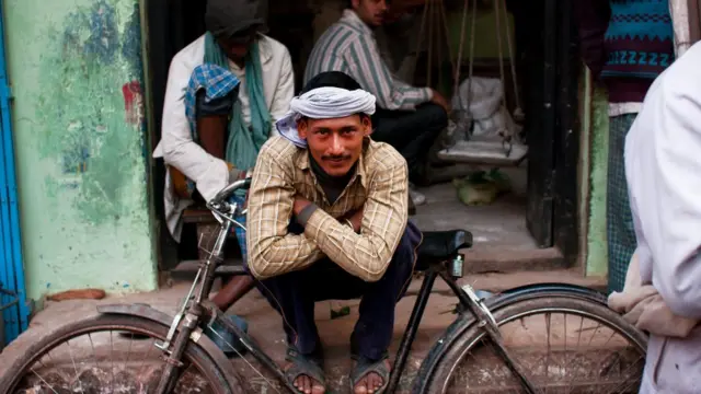 Мужчина и велосипед