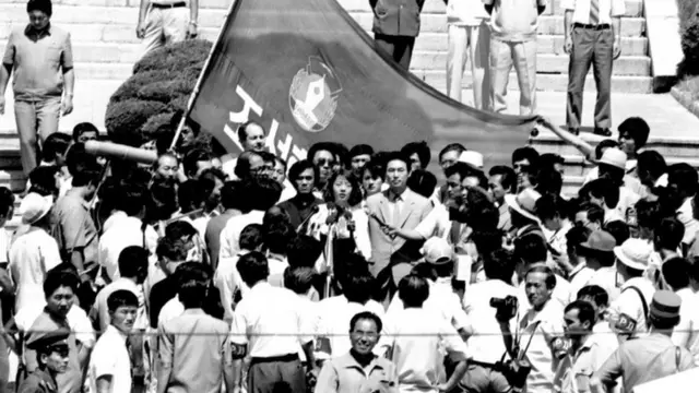 1989년 임수경, 문규현 신부 불법 방북 후 귀환