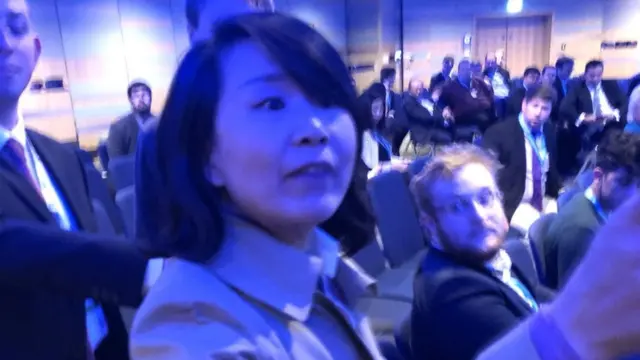 中国央视记者孔琳琳在伯明翰保守党大会香港研讨会会场(香港自由新闻提供照片30/9/2018)