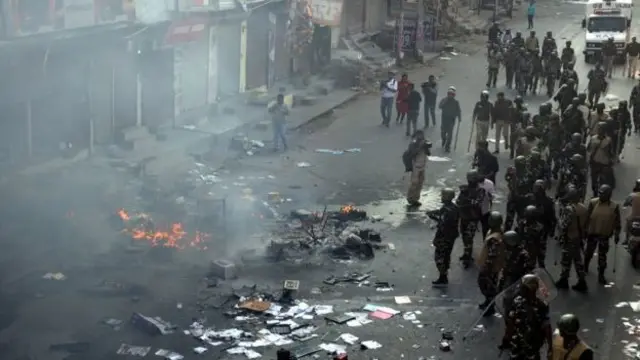 दिल्लीमा हिंसात्मक दंगा