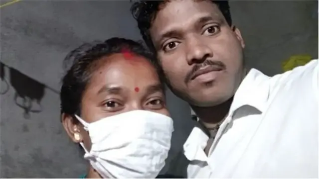 धनंजय हांसदा आणि सोनी हेंब्रम