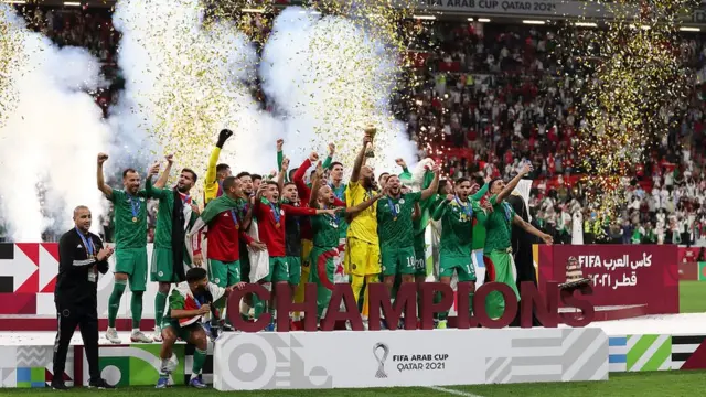 ورزشگاه البیت