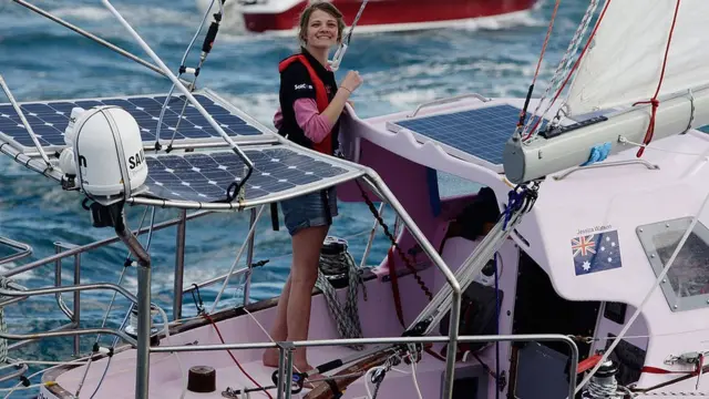 Джессіка Вотсон повертається в Сідней, 2010 рік