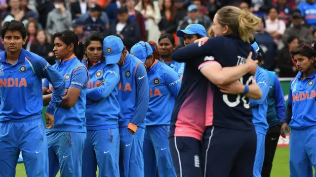 क्रिकेट