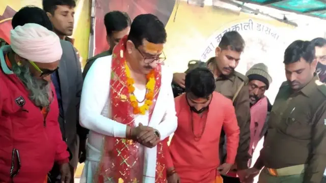 वसीम रिज़वी और यति नरसिंहानंद गिरी