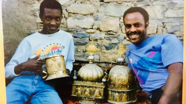 ኣብቲ ተሰሪቑ ዝተብሃለ ዘውዲ ህያው ምስክር ኣይተ ብስራት መስፍን(ፀጋም) ነብስሄር ፍርዴ ተፈራ(የማን)