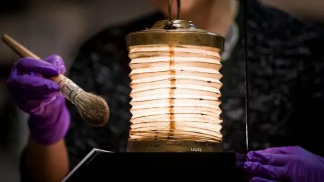 โคมไฟของฟลอเรนซ์ ไนติงเกล