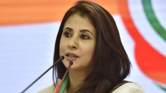 उर्मिल मातोंडकर