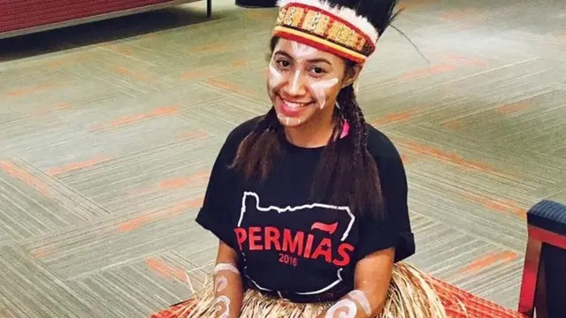 Theresia Wellung dalam acara mahasiswa Indonesia.