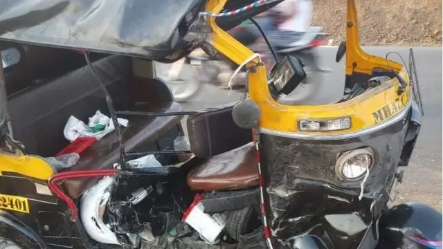 जलगांव के पास हुआ हादसा