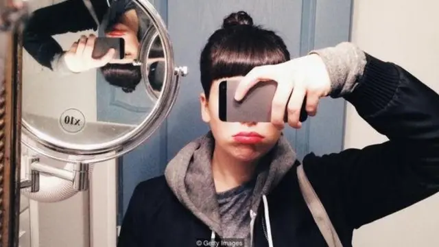 आत्मकेंद्रित, समाजभिमुखता, मिलेनिअल्स