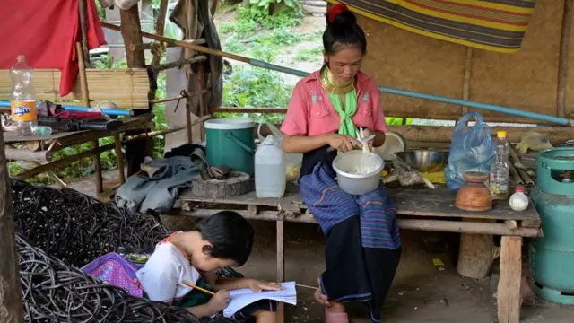 มุอียีและลูก