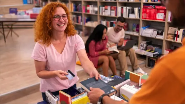 #booktok je izuzetno popularan među korisnicima TikToka, povećava prodaju, pa čak i menja marketinške strategije izdavača