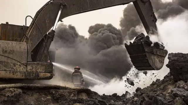 Incendio en Qayyarah