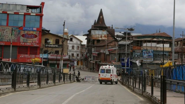 hindistan'da bir ambulans
