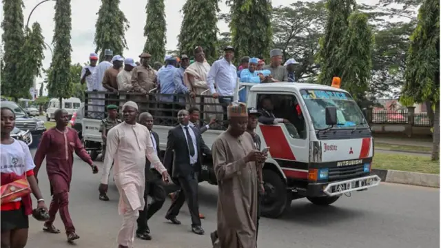Saraki léwájú ẹgbẹ́ PDP láti fẹ̀hónú hàn nítorí ìbò Ọṣun