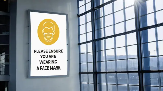 முகக்கவசம் மற்றும் கோவிட் பாஸ் விதிமுறிகள் இங்கிலாந்தில் இனி இல்லை