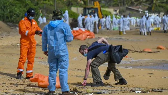 නෞකාව මුහුදුබත් වු ස්ථානයෙන් ඉවත් කිරීමට සමුද්‍රීය පරිසර ආරක්ෂණ අධිකාරිය කටයුතු කරමින් සිටියි