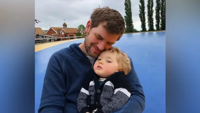 작가 대런 가우드는 아들 잭슨에 관한 책을 썼다