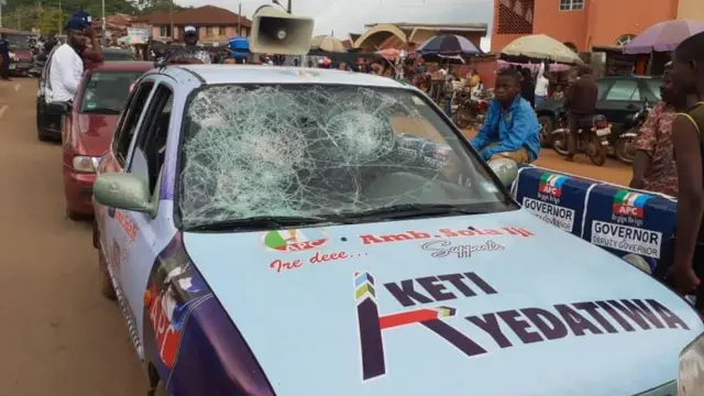 Aworan ọkọ ti wọn bajẹ