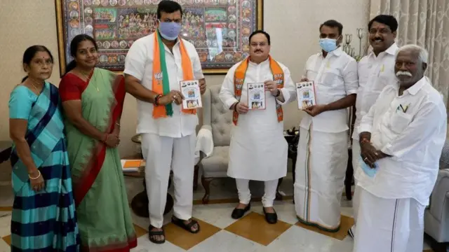 ஜெ.பி. நட்டாவுடன் தமிழக பா.ஜ.க எம்.எல்.ஏக்கள்