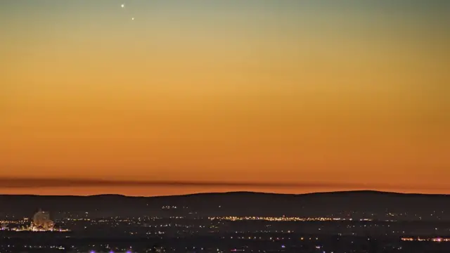 Венера и Юпитер на Ливерпульском небе