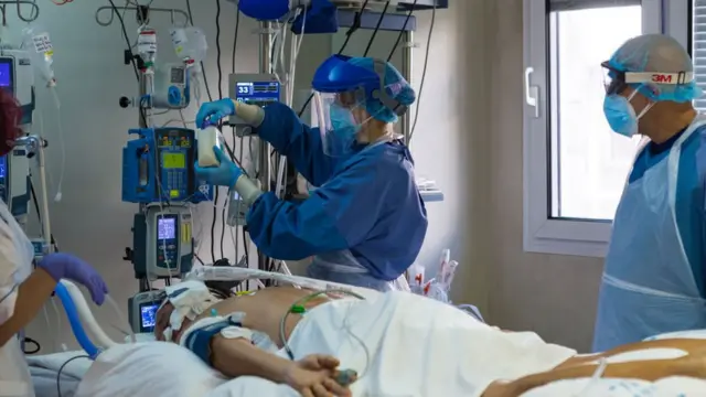 হাসপাতালের নিবিড় পরিচর্যা ইউনিট