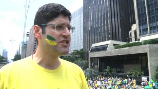 Rogério Chequersport netbet comprotesto na avenida Paulista