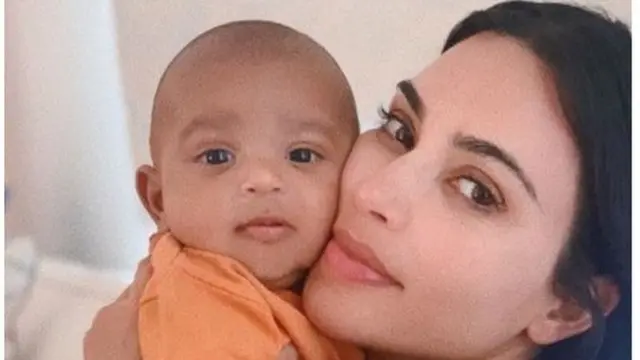 Kim Kardashian na nwa ya nwoke