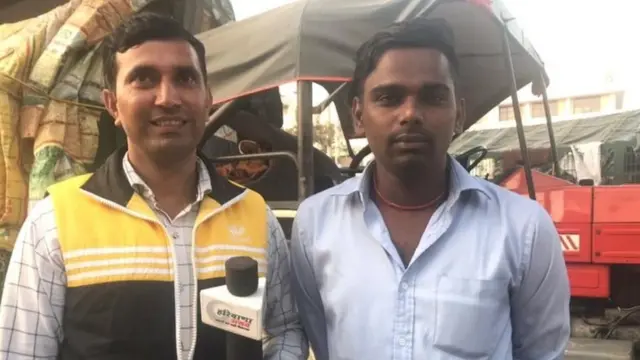 હરિયાણા ઉત્સવના અનિલ ખત્રી (ડાબેથી)