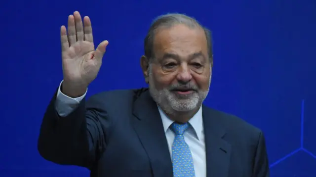 Мексиканский бизнесмен Карлос Слим входит в десятку самых богатых людей мира, а с 2010 по 2013 год возглавлял рейтинг миллиардеров Forbes