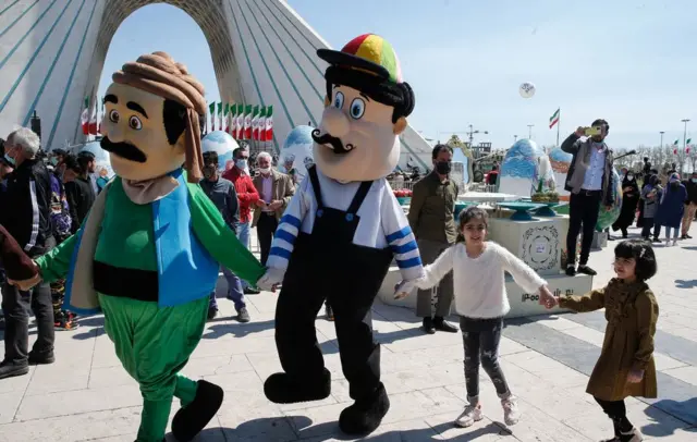 مراسم آغاز سال ۱۴۰۰ در میدان آزادی