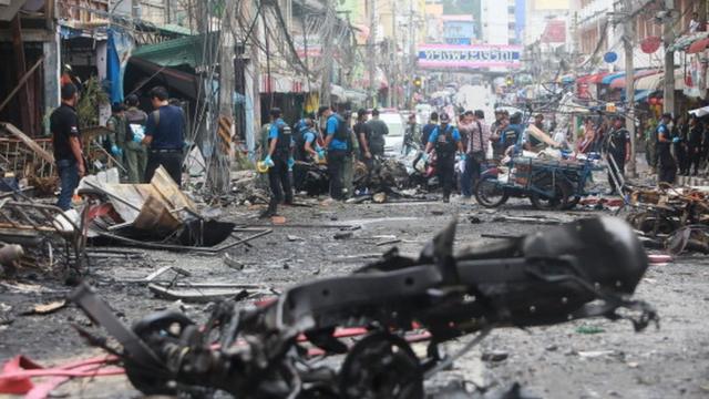 เหตุการณ์ระเบิดโรงแรมในอ.เบตง จ.ยะลาเมื่อปี 2557ที่มีผู้เสียชีวิตสามรายและบาดเจ็บหลายสิบคน