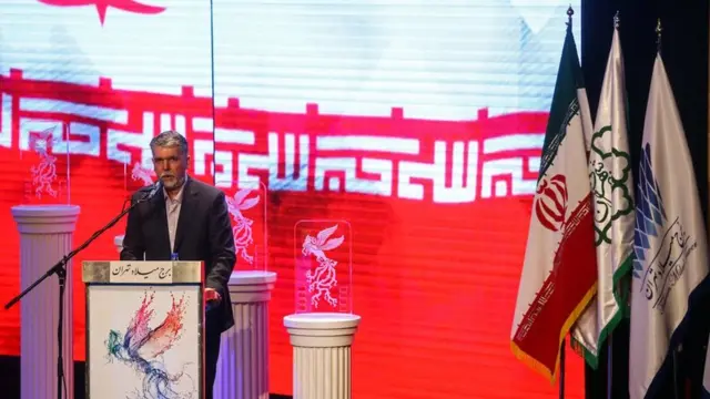 وزیر فرهنگ و ارشاد اسلامی ایران