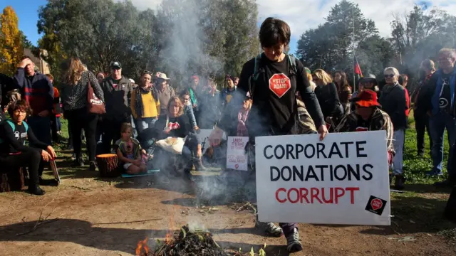 ஆஸ்திரேலியா