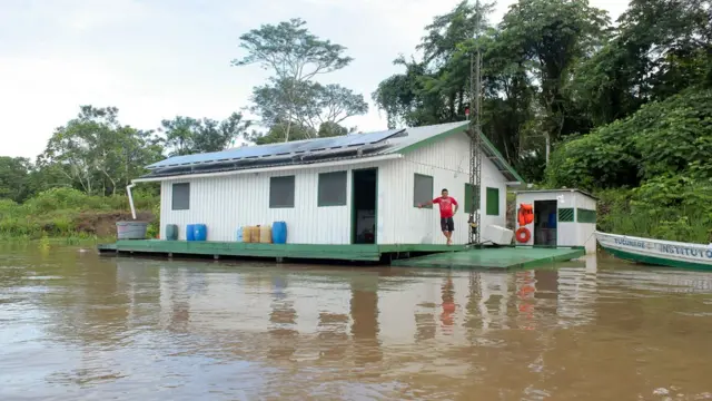 Barcozebet virement instantanépesquisa do Instituto Mamirauá no Amazonas