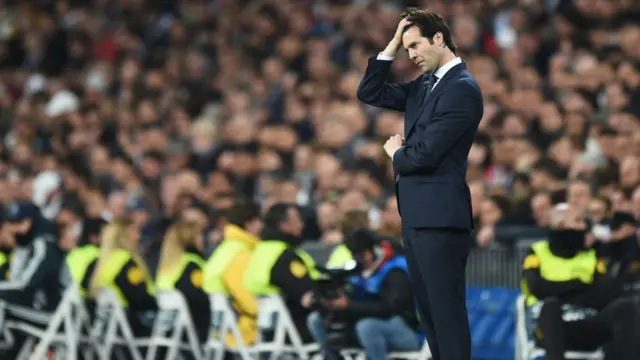 Solari wahoze ari umukinnyi ukina hagati mu kibuga muri iyi kipe ya Real, yatangiye gutoza Real mu kwezi kwa cumi na kumwe k'umwaka ushize wa 2018