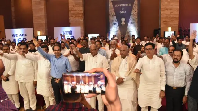 મુંબઈમાં NCP, શિવસેના અને કૉંગ્રેસનું શક્તિ પ્રદર્શન