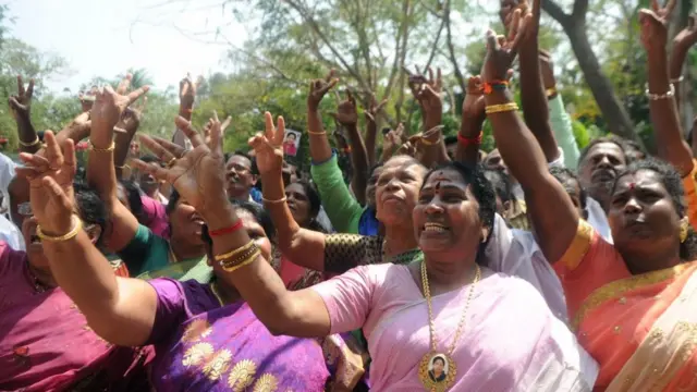 சசிகலா தினகரன்