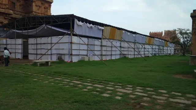 பிரகதீஸ்வரர் கோயிலில் 'வாழும் கலை' நிகழ்ச்சிக்கு தடை