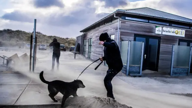 Хук-ван-Холланд